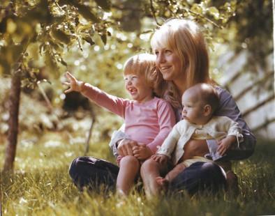MOMANDKIDS.jpg